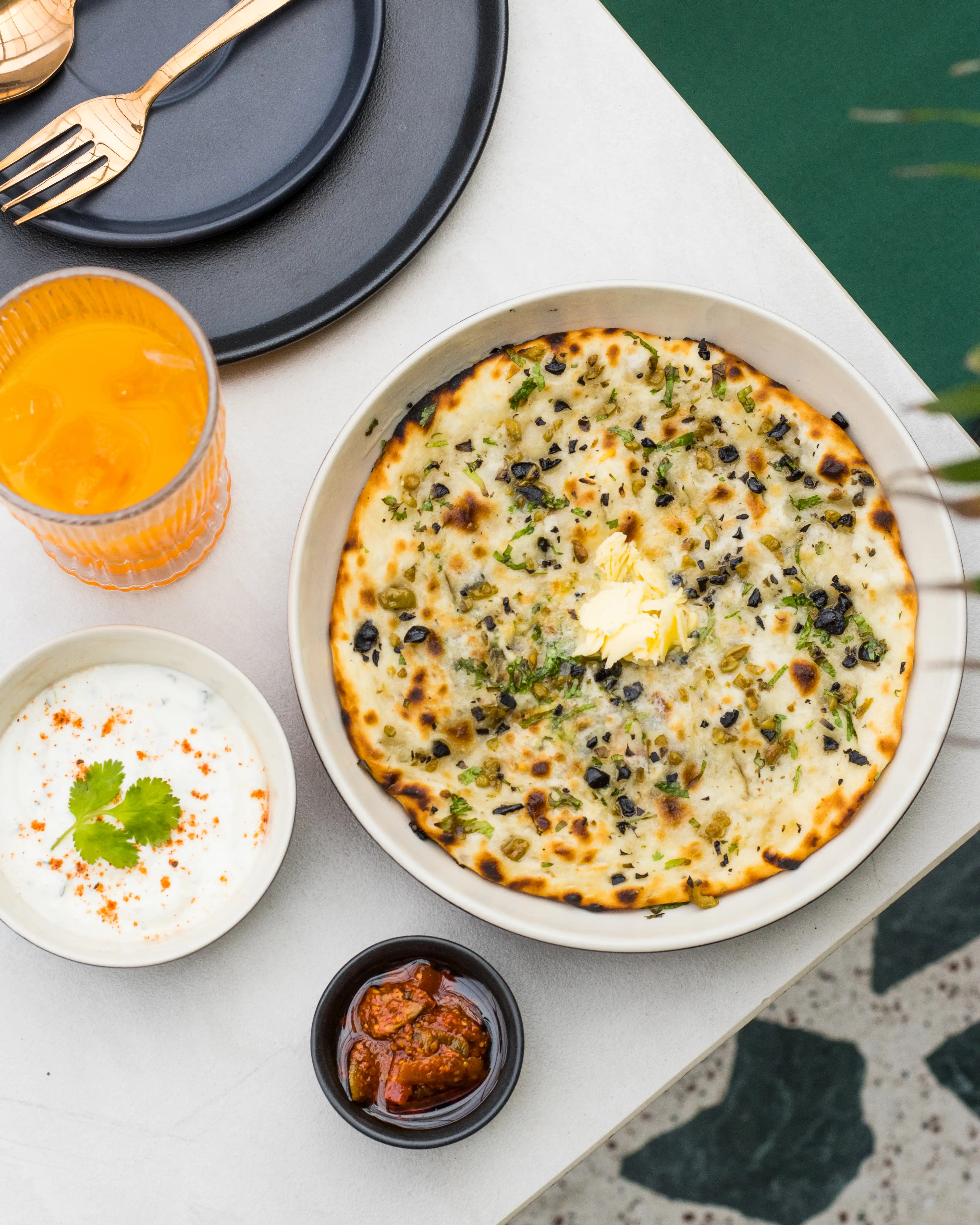Olive Cheese Kulcha